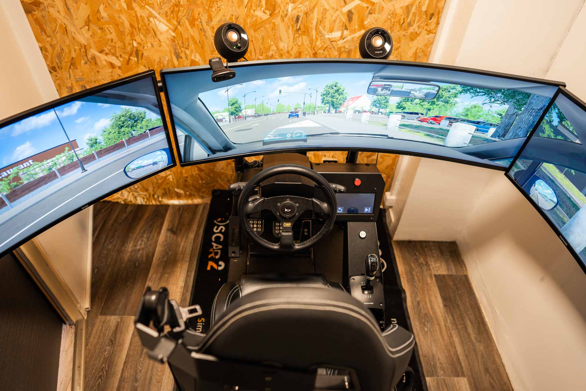 Outils modernes : simulateur de conduite & suivi en ligne